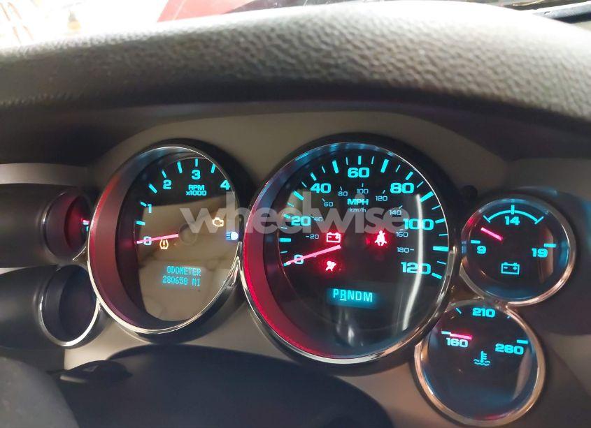 Photo 7 of 2011 Chevrolet Silverado 1500 LT (VIN 1GCPKSE3XBF208863)