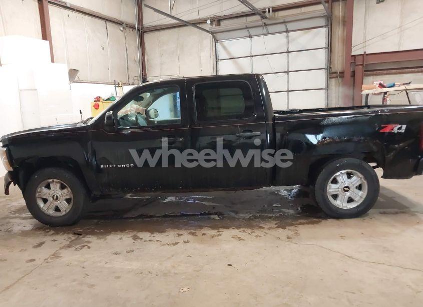 Photo 14 of 2011 Chevrolet Silverado 1500 LT (VIN 1GCPKSE3XBF216297)