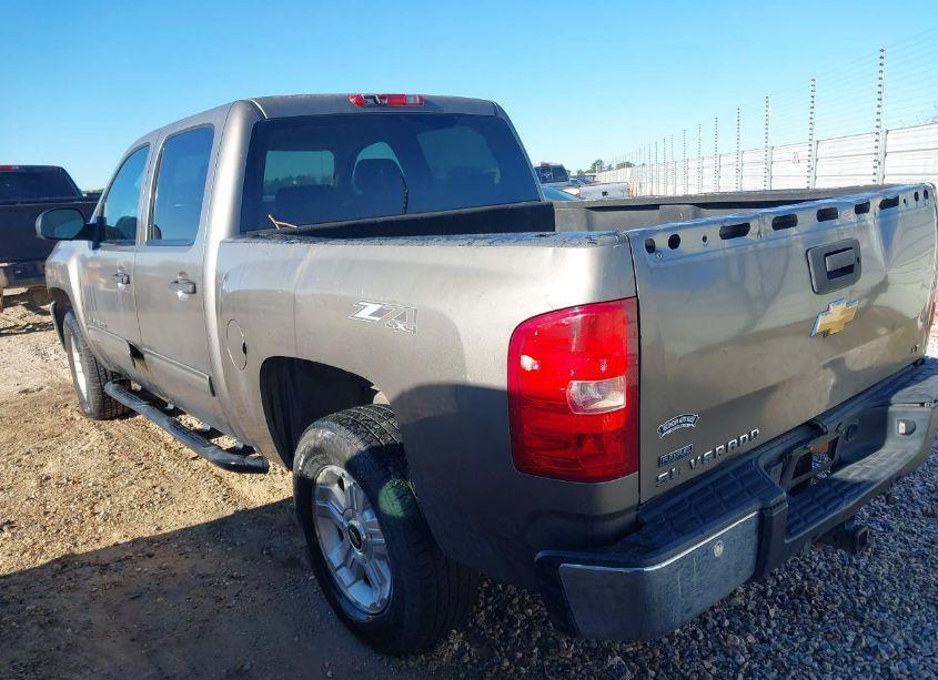 Photo 3 of 2012 Chevrolet Silverado 1500 LT (VIN 1GCPKSE70CF164666)