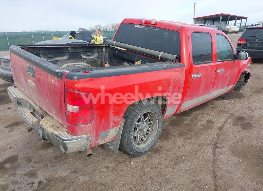 Photo 4 of 2012 Chevrolet Silverado 1500 LT (VIN 1GCPKSE71CF173795)