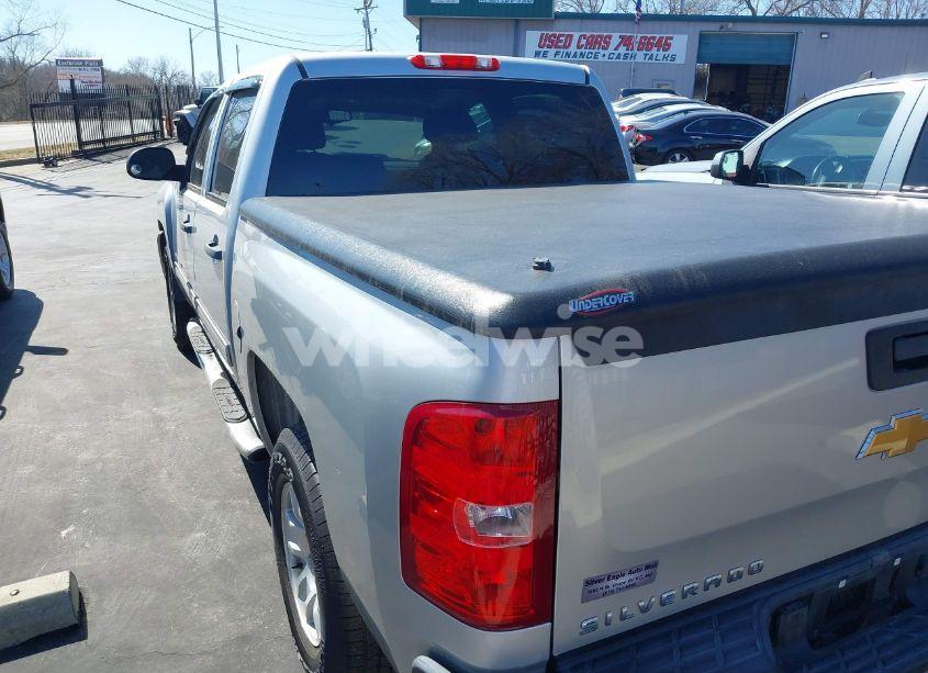 Photo 3 of 2012 Chevrolet Silverado 1500 LT (VIN 1GCPKSE71CF205595)