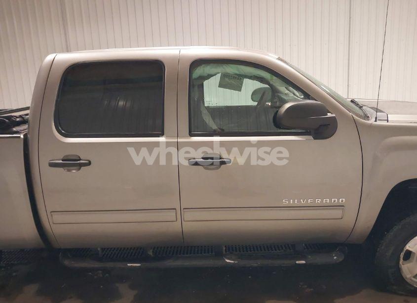 Photo 13 of 2012 Chevrolet Silverado 1500 LT (VIN 1GCPKSE72CF236645)