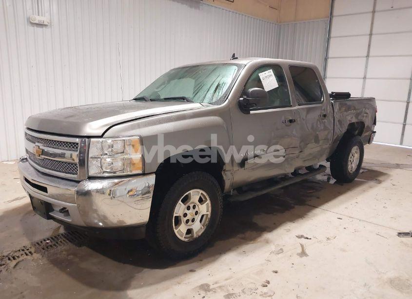 Photo 2 of 2012 Chevrolet Silverado 1500 LT (VIN 1GCPKSE72CF236645)