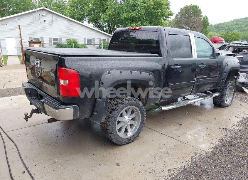 Photo 4 of 2012 Chevrolet Silverado 1500 LT (VIN 1GCPKSE73CF210488)