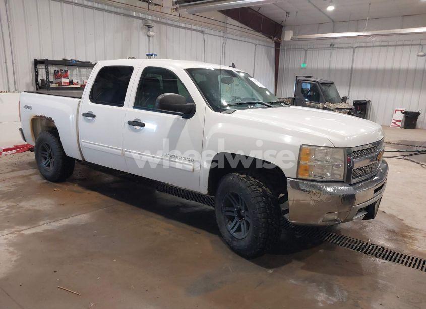 2012 Chevrolet Silverado 1500 LT (VIN 1GCPKSE73CF231941) main photo