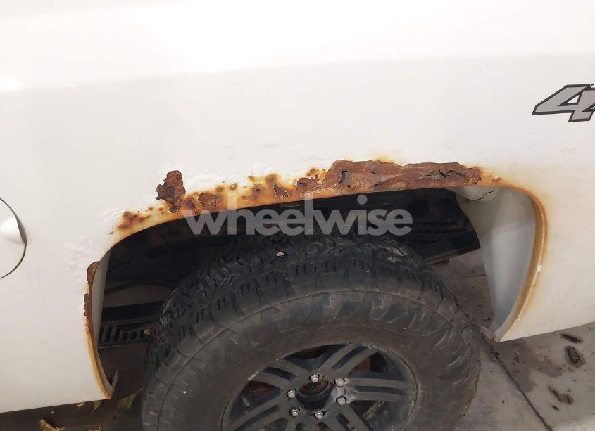 Photo 6 of 2012 Chevrolet Silverado 1500 LT (VIN 1GCPKSE73CF231941)