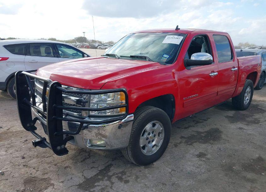 Photo 2 of 2012 Chevrolet Silverado 1500 LT (VIN 1GCPKSE74CF111713)
