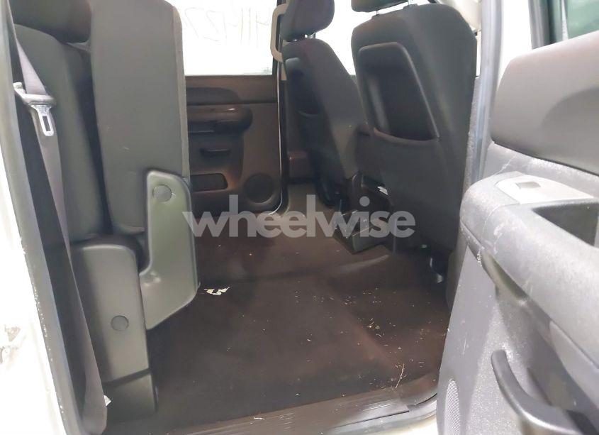 Photo 8 of 2012 Chevrolet Silverado 1500 LT (VIN 1GCPKSE76CF225549)