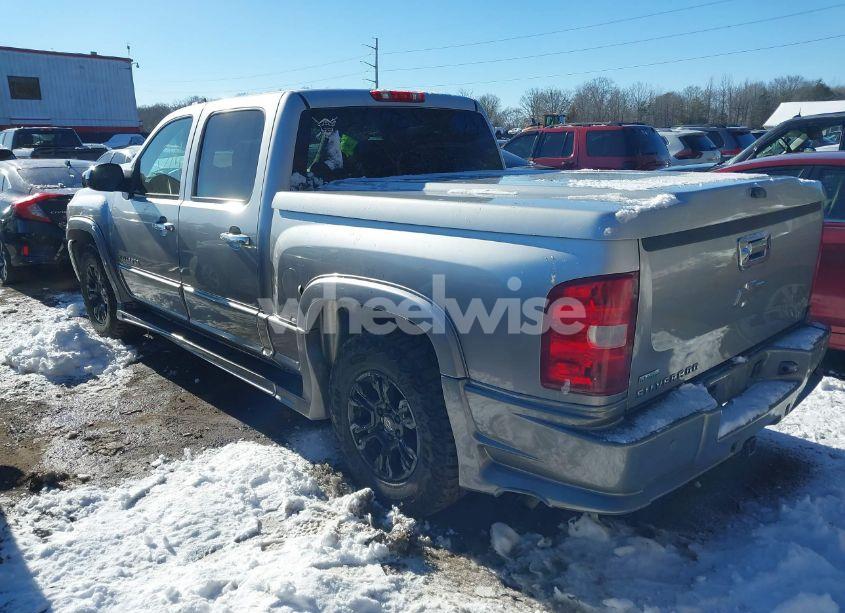 Photo 3 of 2012 Chevrolet Silverado 1500 LT (VIN 1GCPKSE77CF161067)