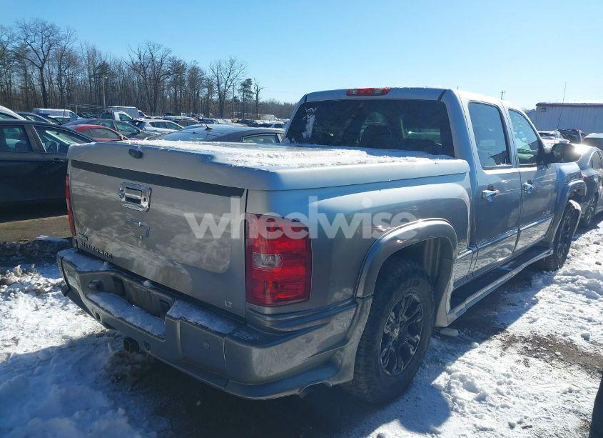 Photo 4 of 2012 Chevrolet Silverado 1500 LT (VIN 1GCPKSE77CF161067)