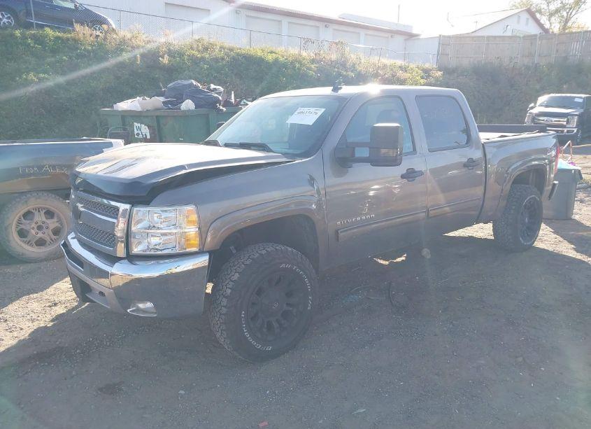 Photo 2 of 2012 Chevrolet Silverado 1500 LT (VIN 1GCPKSE77CF238987)