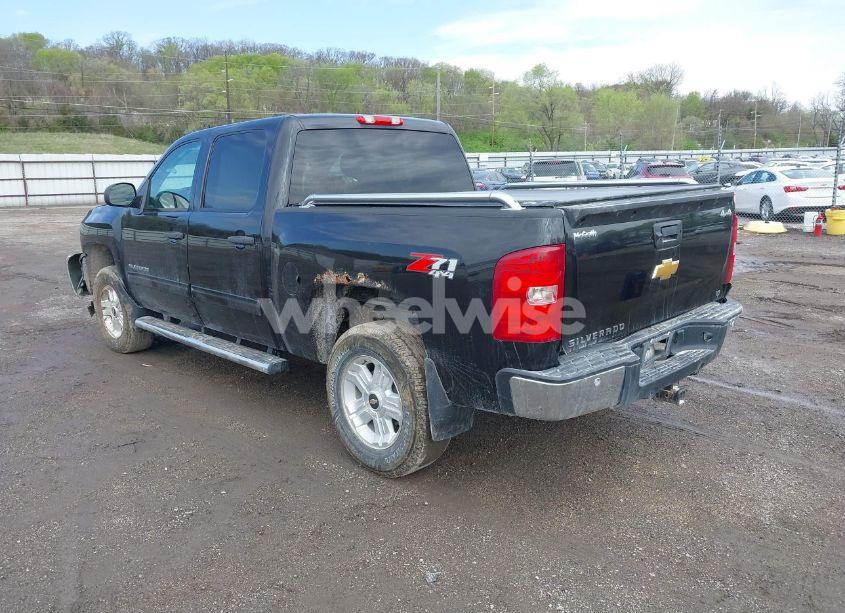 Photo 3 of 2012 Chevrolet Silverado 1500 LT (VIN 1GCPKSE78CF145783)