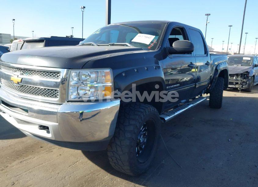 Photo 2 of 2012 Chevrolet Silverado 1500 LT (VIN 1GCPKSE79CF155562)