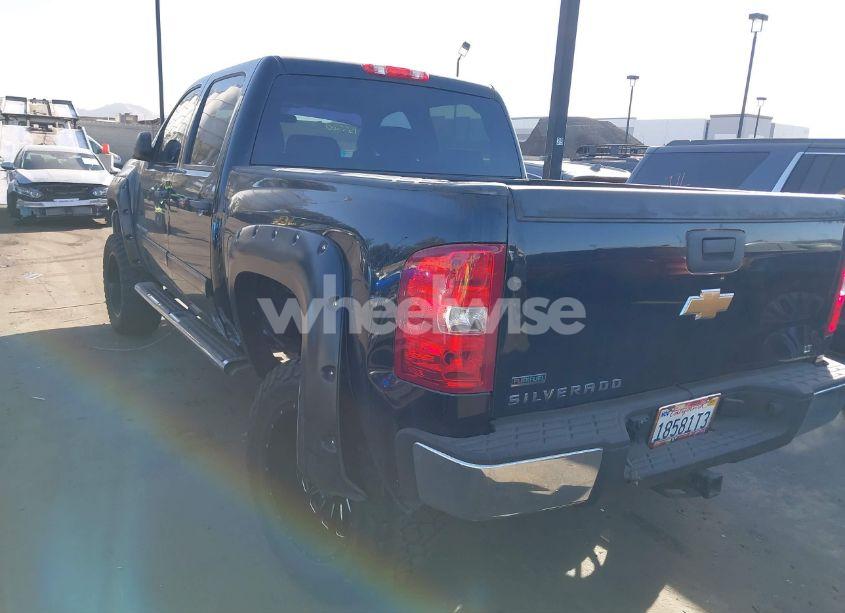 Photo 3 of 2012 Chevrolet Silverado 1500 LT (VIN 1GCPKSE79CF155562)