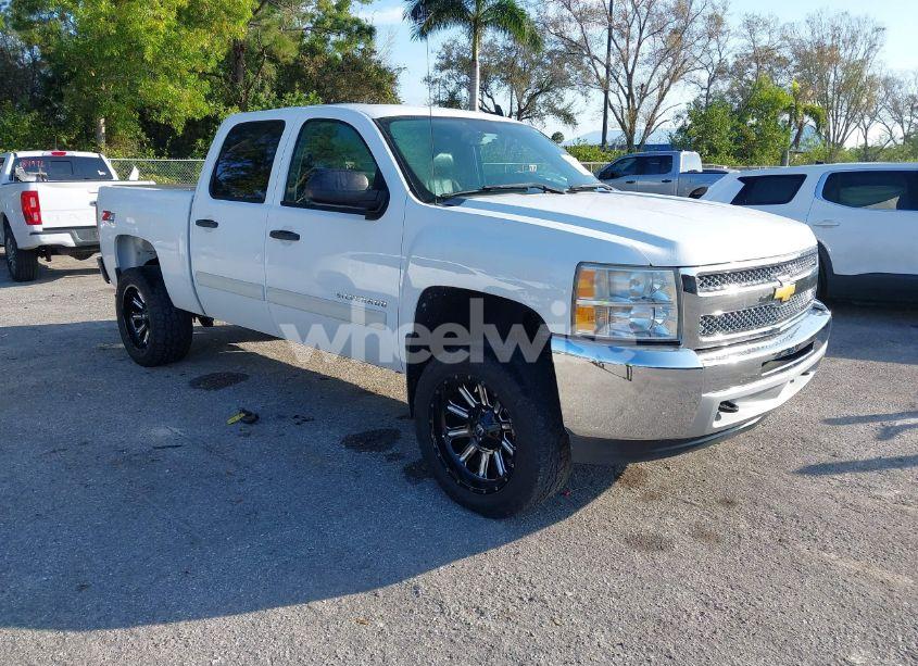 2012 Chevrolet Silverado 1500 LT (VIN 1GCPKSE79CF160907) main photo