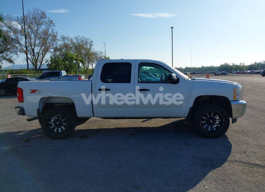 Photo 13 of 2012 Chevrolet Silverado 1500 LT (VIN 1GCPKSE79CF160907)
