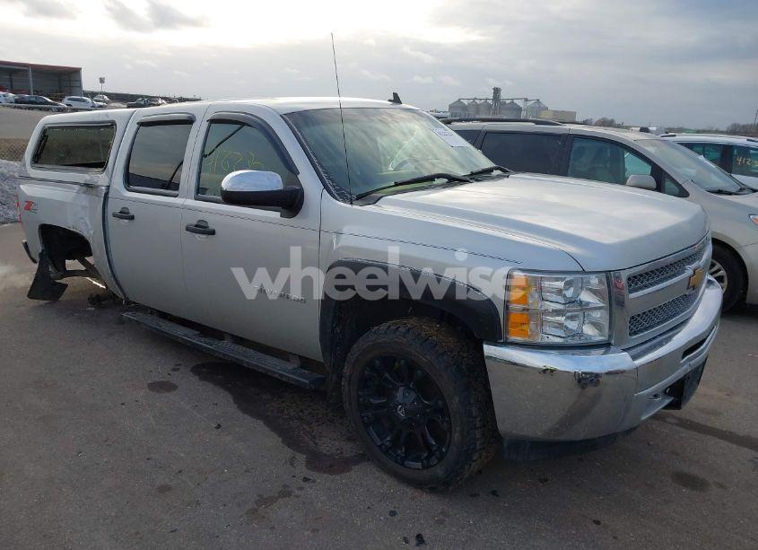 2012 Chevrolet Silverado 1500 LT (VIN 1GCPKSE7XCF184567) main photo