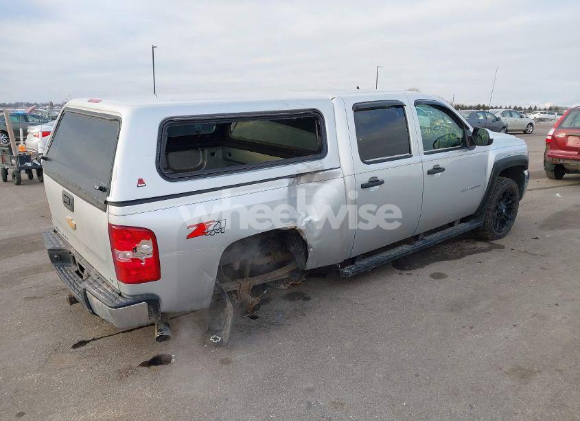 Photo 4 of 2012 Chevrolet Silverado 1500 LT (VIN 1GCPKSE7XCF184567)