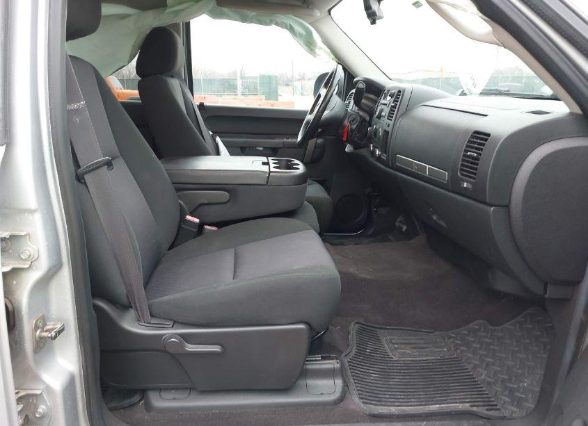 Photo 5 of 2012 Chevrolet Silverado 1500 LT (VIN 1GCPKSE7XCF224226)