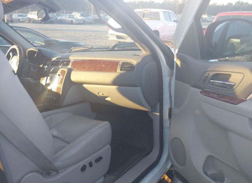 Photo 5 of 2012 Chevrolet Silverado 1500 LTZ (VIN 1GCPKTE75CF190461)