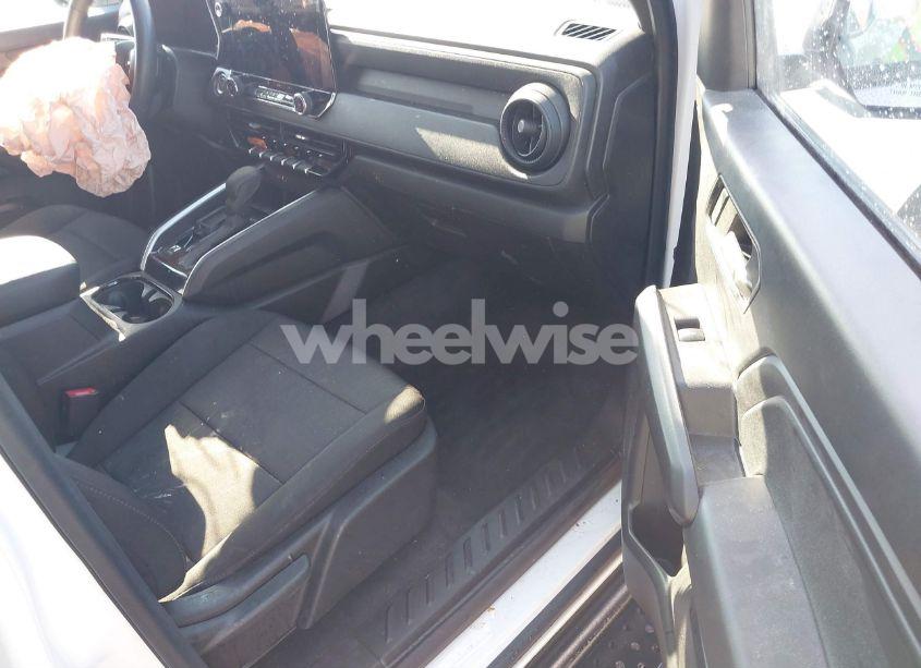 Photo 5 of 2023 Chevrolet Colorado 2WD SHORT BOX WT (VIN 1GCPSBEK8P1201275)