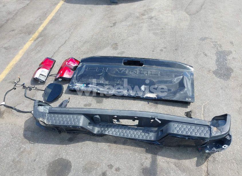 Photo 12 of 2024 Chevrolet Colorado 2WD LT (VIN 1GCPSCEK1R1210800)