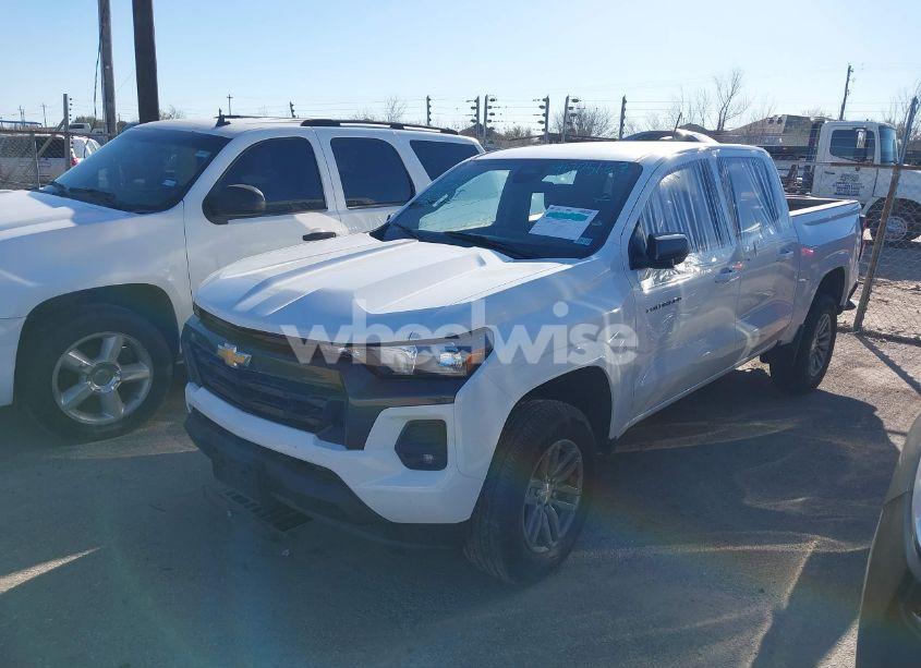 Photo 2 of 2024 Chevrolet Colorado 2WD LT (VIN 1GCPSCEK2R1168542)