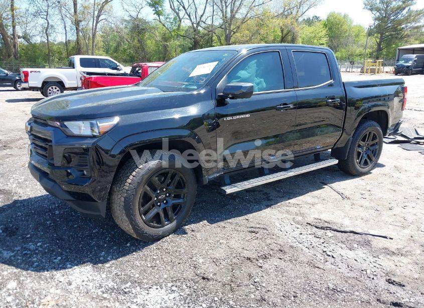 Photo 2 of 2024 Chevrolet Colorado 2WD LT (VIN 1GCPSCEK6R1146916)