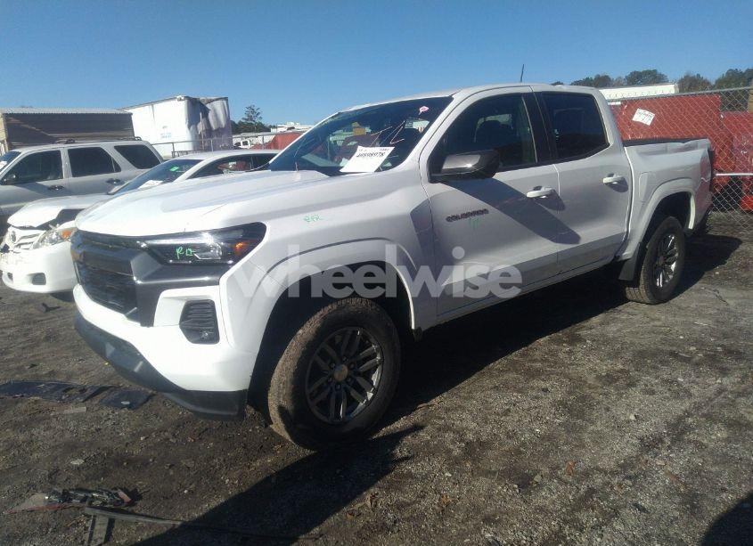Photo 2 of 2024 Chevrolet Colorado 2WD LT (VIN 1GCPSCEKXR1255752)