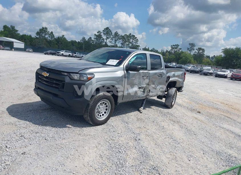 Photo 2 of 2023 Chevrolet Colorado 4WD SHORT BOX WT (VIN 1GCPTBEK7P1112228)