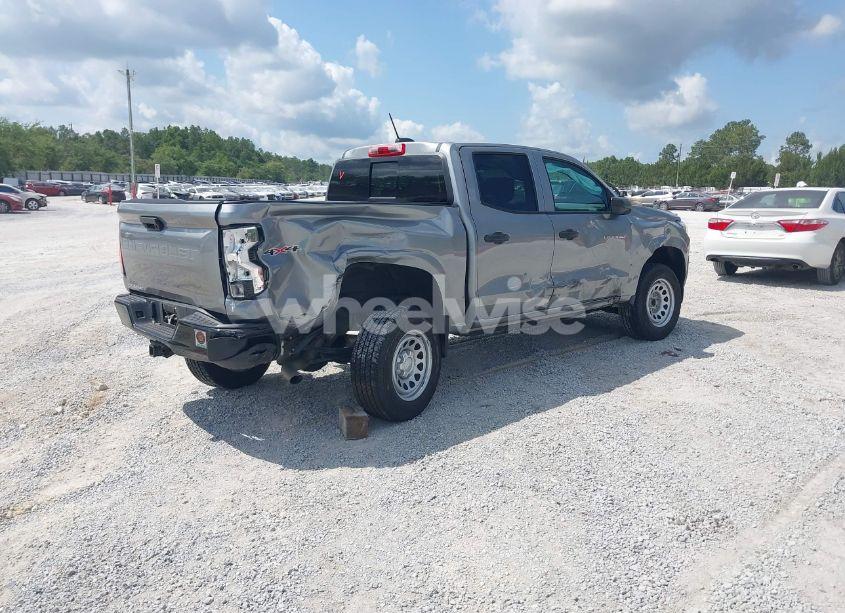 Photo 4 of 2023 Chevrolet Colorado 4WD SHORT BOX WT (VIN 1GCPTBEK7P1112228)