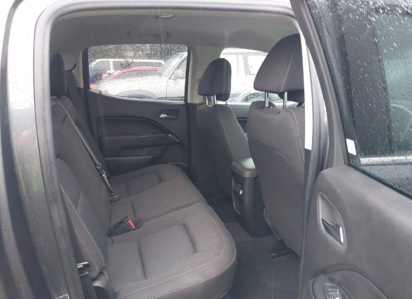 Photo 8 of 2016 Chevrolet Colorado LT (VIN 1GCPTCE10G1366182)