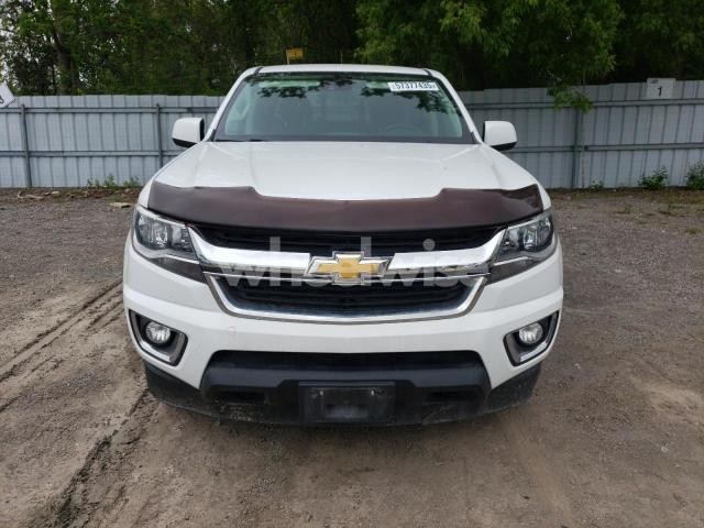 Photo 3 of 2018 CHEVROLET COLORADO LT (VIN 1GCPTCE15J1326817)