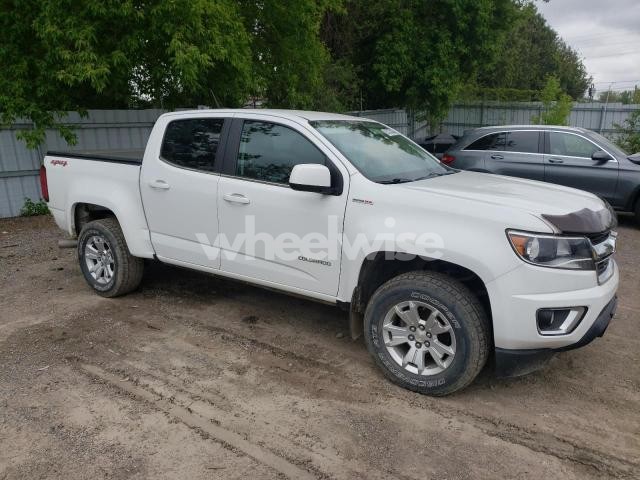 Photo 4 of 2018 CHEVROLET COLORADO LT (VIN 1GCPTCE15J1326817)