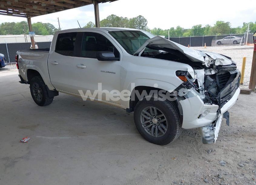 2023 Chevrolet Colorado 4WD SHORT BOX LT (VIN 1GCPTCEK0P1221796) main photo