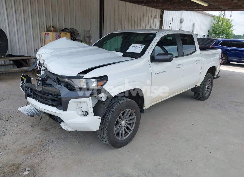 Photo 2 of 2023 Chevrolet Colorado 4WD SHORT BOX LT (VIN 1GCPTCEK0P1221796)