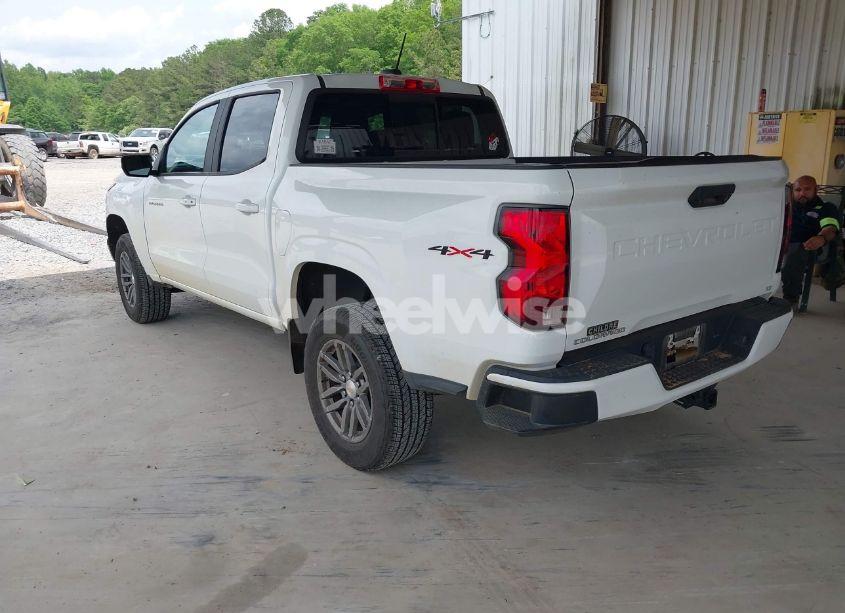 Photo 3 of 2023 Chevrolet Colorado 4WD SHORT BOX LT (VIN 1GCPTCEK0P1221796)