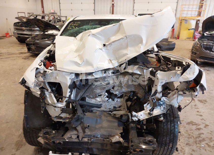 Photo 12 of 2024 Chevrolet Colorado 4WD LT (VIN 1GCPTCEK1R1131804)