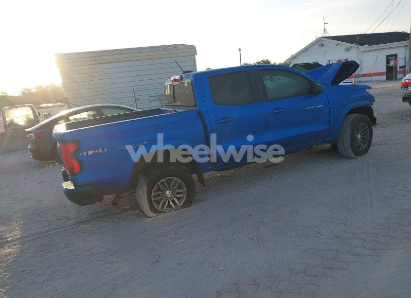 Photo 4 of 2024 Chevrolet Colorado 4WD LT (VIN 1GCPTCEK2R1140656)