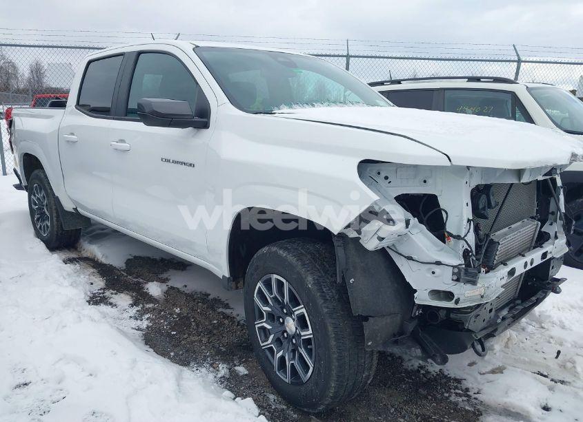 2023 Chevrolet Colorado 4WD SHORT BOX LT (VIN 1GCPTCEK4P1161540) main photo