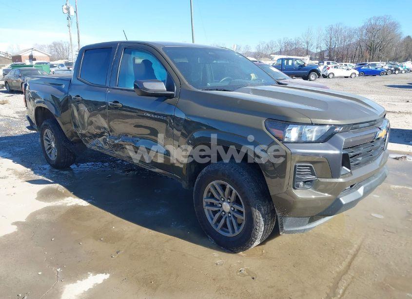 2024 Chevrolet Colorado 4WD LT (VIN 1GCPTCEK4R1135457) main photo