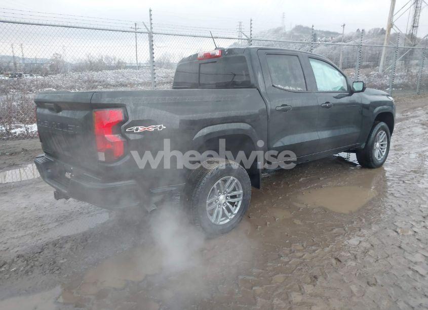 Photo 4 of 2023 Chevrolet Colorado 4WD SHORT BOX LT (VIN 1GCPTCEK6P1234942)