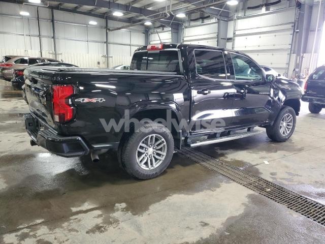 Photo 4 of 2023 CHEVROLET COLORADO LT (VIN 1GCPTCEK7P1124045)