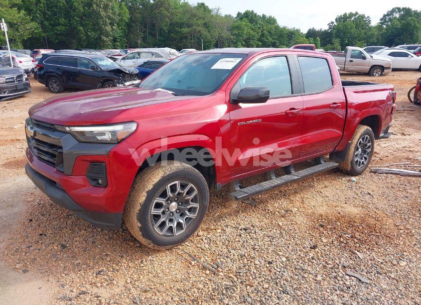Photo 2 of 2024 Chevrolet Colorado 4WD LT (VIN 1GCPTCEK9R1130349)