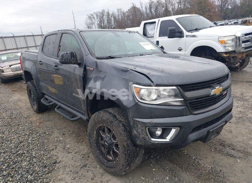 Photo 6 of 2017 Chevrolet Colorado Z71 (VIN 1GCPTDE10H1306135)
