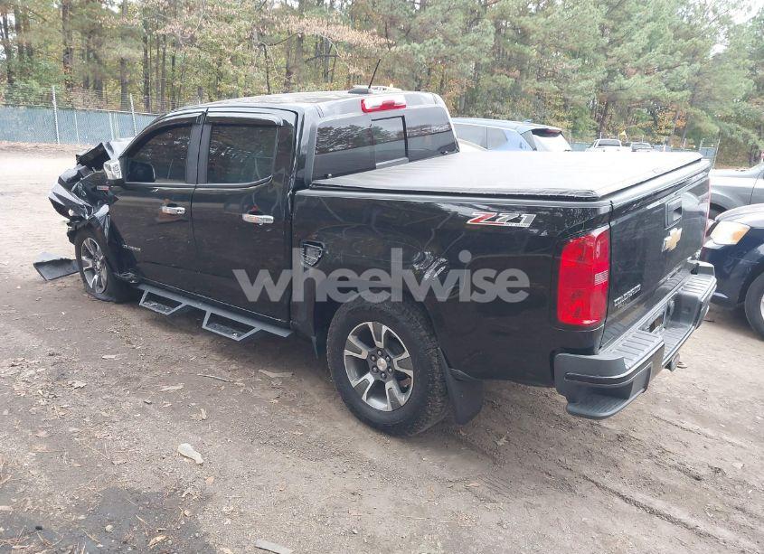 Photo 3 of 2016 Chevrolet Colorado Z71 (VIN 1GCPTDE17G1376312)