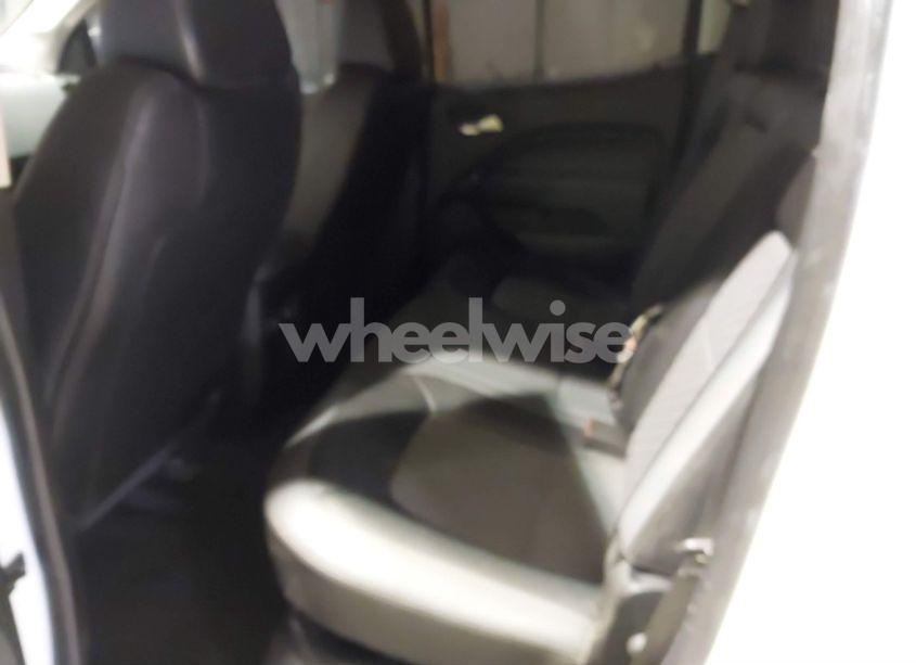 Photo 8 of 2019 Chevrolet Colorado Z71 (VIN 1GCPTDE18K1173874)