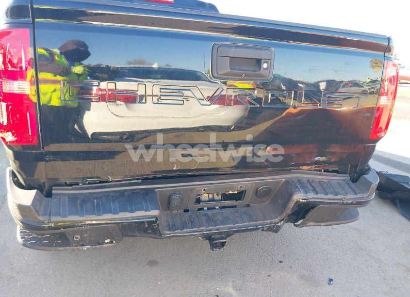 Photo 6 of 2022 Chevrolet Colorado 4WD LONG BOX Z71 (VIN 1GCPTDE18N1168677)