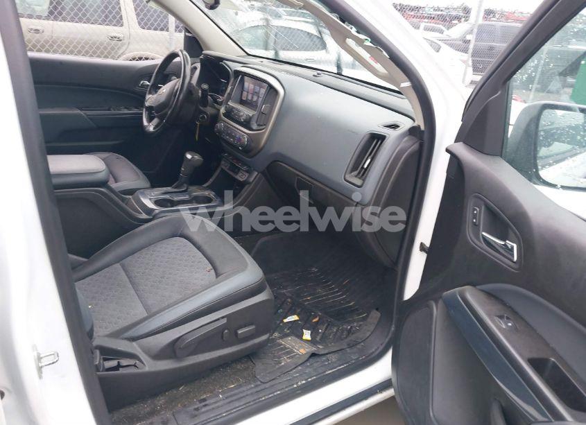 Photo 5 of 2017 Chevrolet Colorado Z71 (VIN 1GCPTDE1XH1211596)