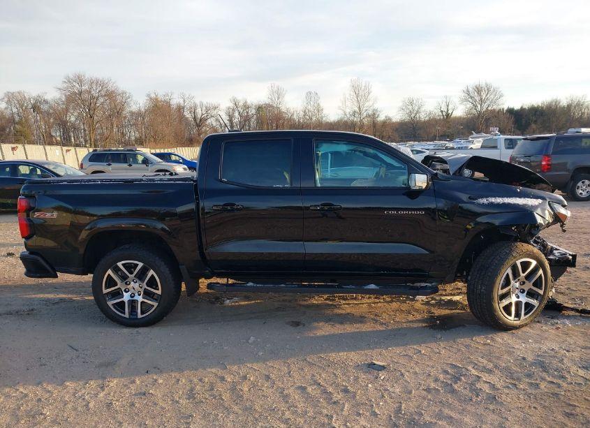 Photo 12 of 2024 Chevrolet Colorado 4WD Z71 (VIN 1GCPTDEK1R1177803)